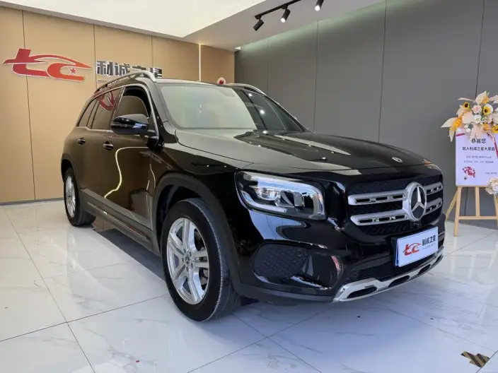 Mercedes-Benz GLB 2022 Model GLB 200 Dynamic Model – фото 3