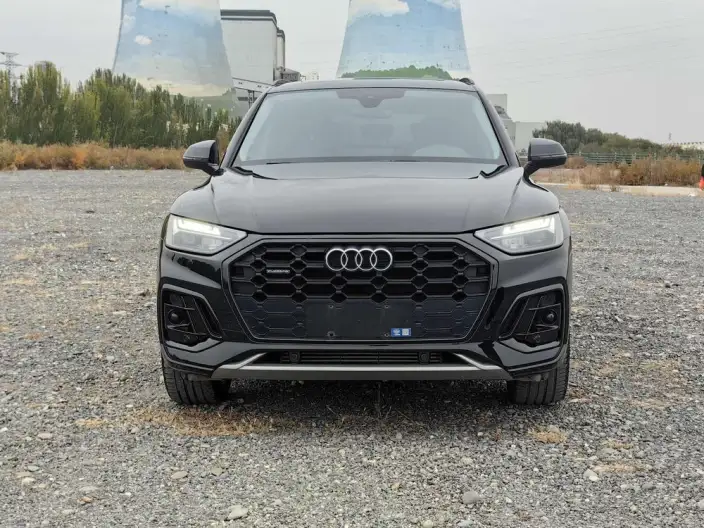 Audi Q5L 2022 Model Facelift 40T Luxury Dynamic Model – фото 2