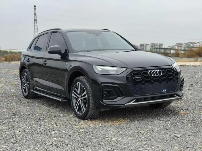 Audi Q5L 2022 Model Facelift 40T Luxury Dynamic Model – фото 3