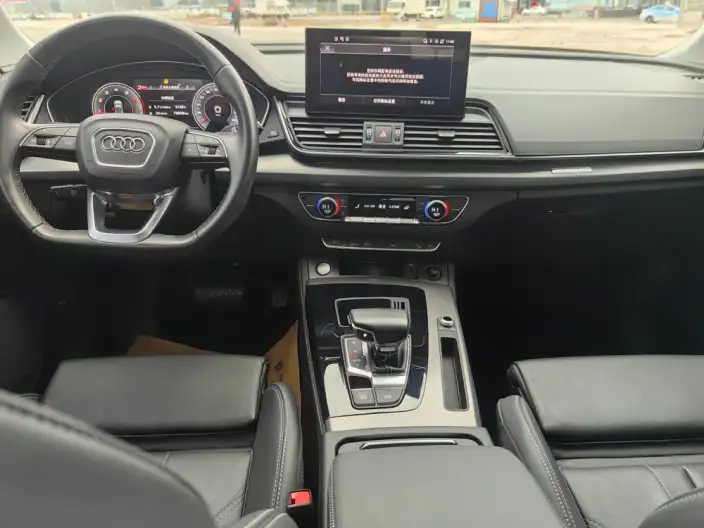 Audi Q5L 2022 Model Facelift 40T Luxury Dynamic Model – фото 8