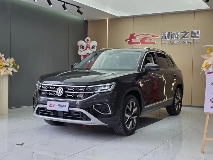 Volkswagen Tayron 2024 Model 330TSI 2WD Luxury Plus Advanced version