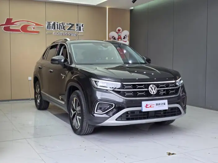 Volkswagen Tayron 2024 Model 330TSI 2WD Luxury Plus Advanced version