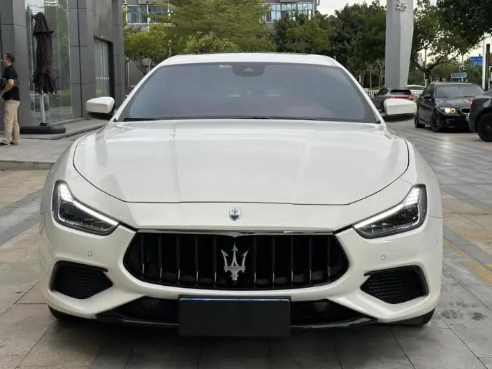 Ghibli 2022 Model 3.0T Modena – фото 2