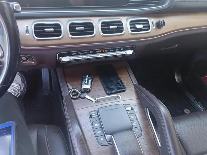 Mercedes-Benz GLE PHEV 2022 Model GLE 350e 4MATIC – фото 9