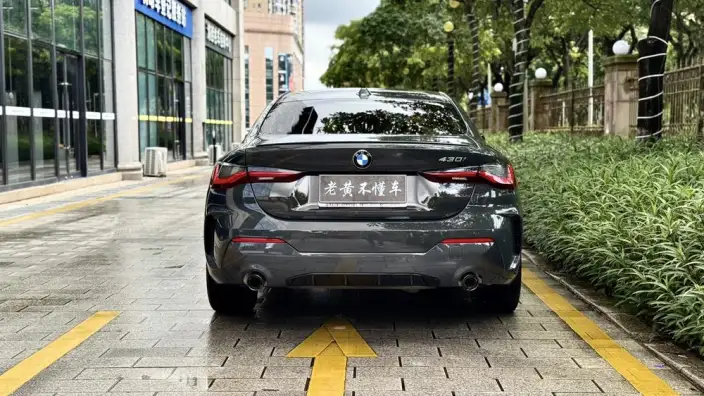 BMW 4 Series 2023 Model 430i M Sports Night Set – фото 6