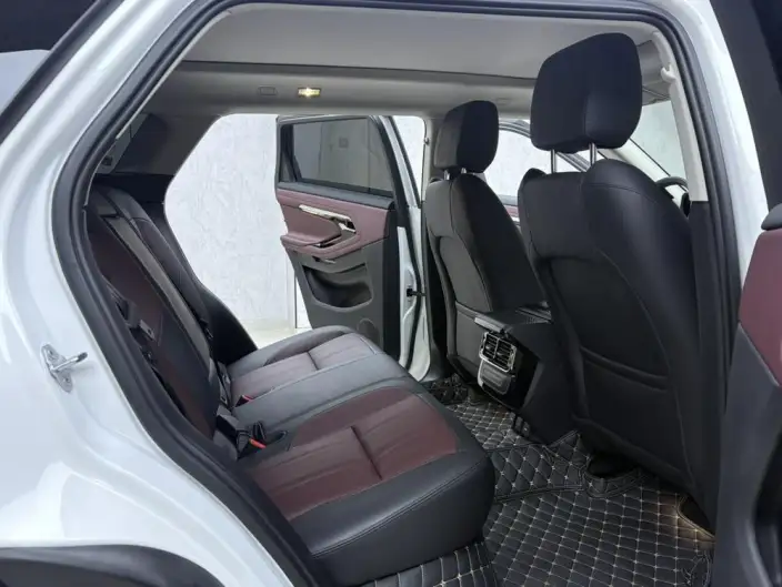 Range Rover Evoque 2021 Model Aurora L 249PS R-Dynamic SE Deluxe Edition – фото 10