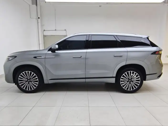 Chery Tiggo 9 2025 Model 2.0T DCT 2WD Luxury Xiang Edition – фото 4