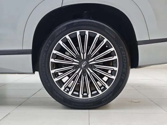 Chery Tiggo 9 2025 Model 2.0T DCT 2WD Luxury Xiang Edition – фото 9