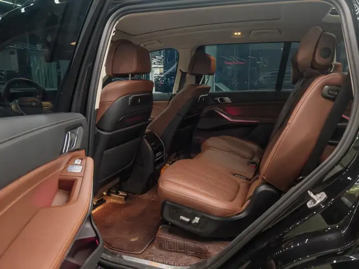BMW X7 2023 Model xDrive40i Leading Model Luxury Set – фото 9