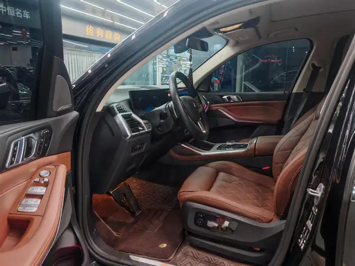 BMW X7 2023 Model xDrive40i Leading Model Luxury Set – фото 10
