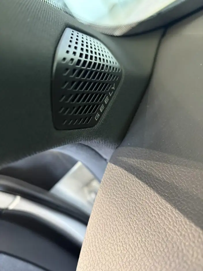 Geely Galaxy L7 2023 Model 1.5T DHT 115km Galaxy – фото 10