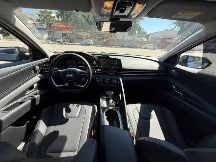 Hyundai Ioniq 2023 Model 1.5L CVT GLX Elite Edition – фото 6
