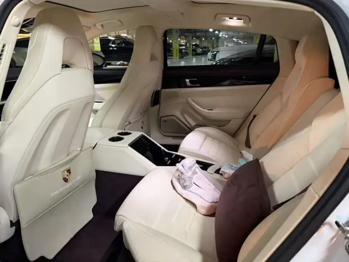 Panamera 2022 Model Panamera Executive Extended Edition 2.9T – фото 10
