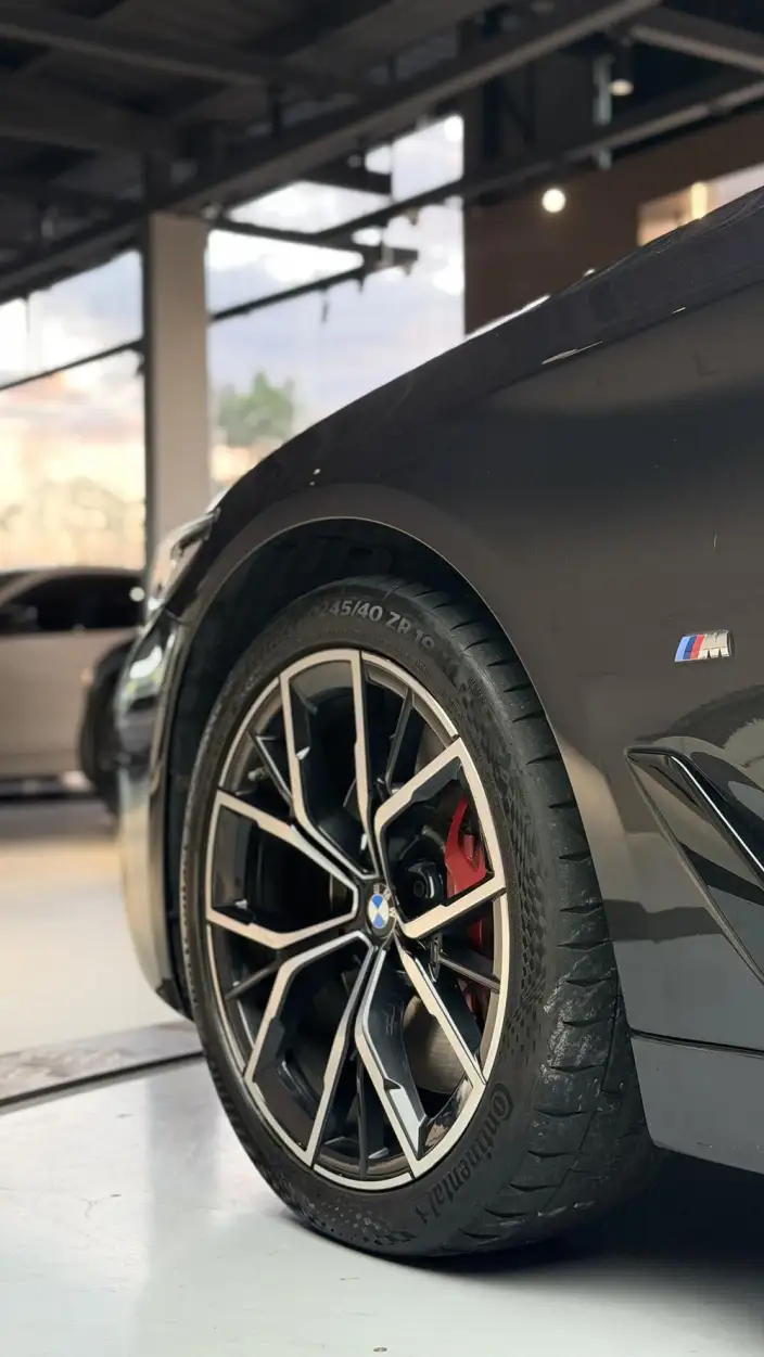 BMW 5 Series Imported 2022 Model Facelift II 540i Fashion edition M Sports Set – фото 4