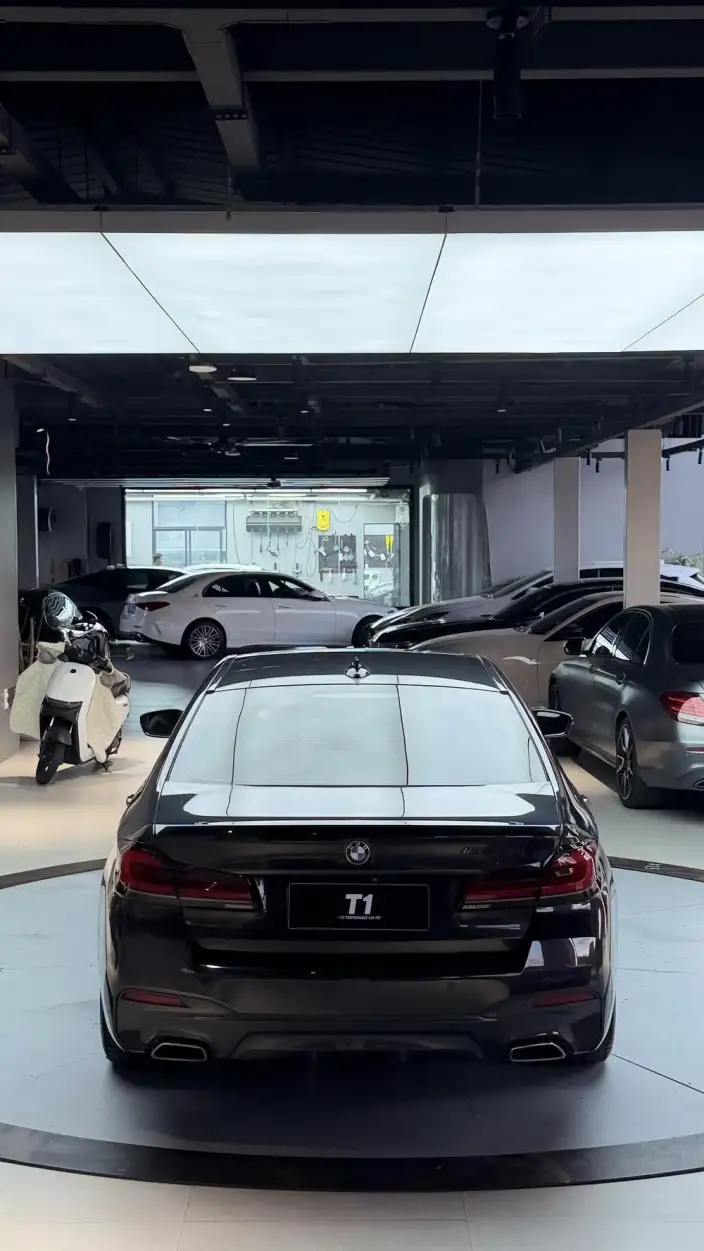BMW 5 Series Imported 2022 Model Facelift II 540i Fashion edition M Sports Set – фото 5
