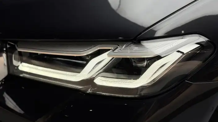 BMW 5 Series Imported 2022 Model Facelift II 540i Fashion edition M Sports Set – фото 6