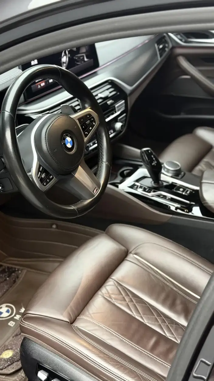 BMW 5 Series Imported 2022 Model Facelift II 540i Fashion edition M Sports Set – фото 7
