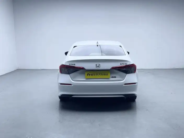 Honda Civic 2023 Model 240TURBO CVT Momentum Edition – фото 6