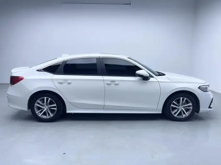 Honda Civic 2023 Model 240TURBO CVT Momentum Edition – фото 8
