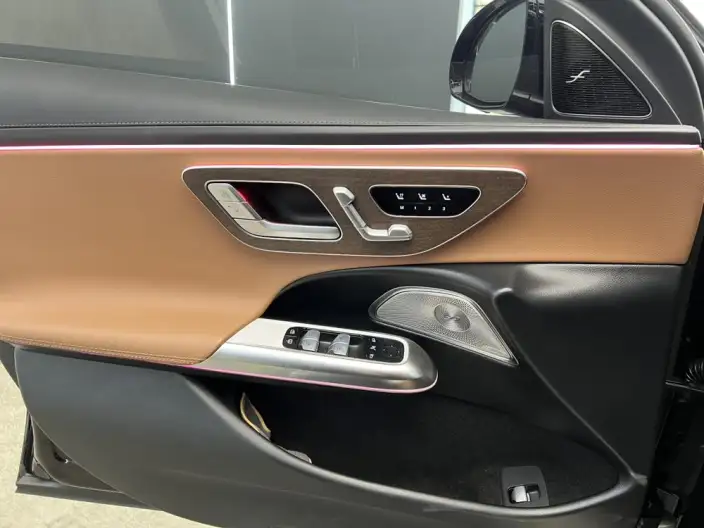 Mercedes-Benz E-Class 2024 Model E 300 L Noble Model sedan – фото 10
