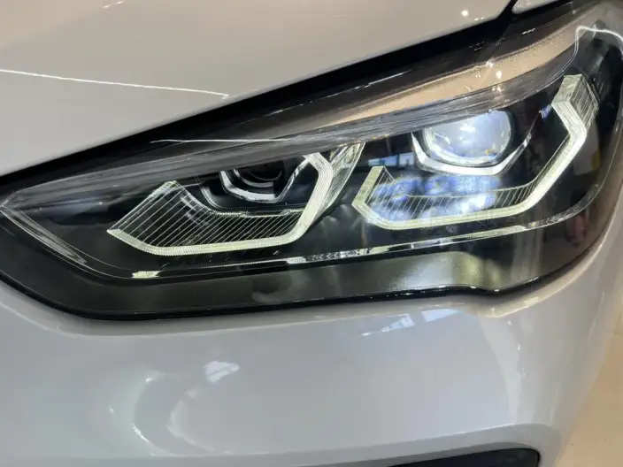 BMW X1 2022 Model sDrive25Li Leading Model – фото 7