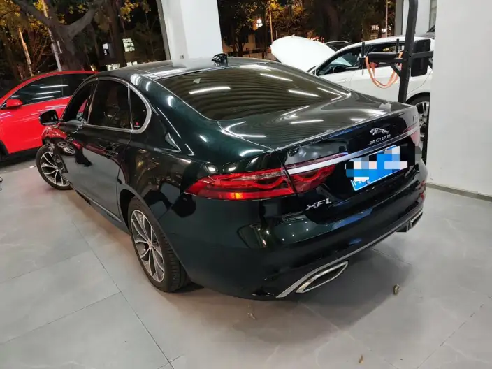 Jaguar XFL 2023 Model 2.0T P250 2WD Elite Sports Edition – фото 2