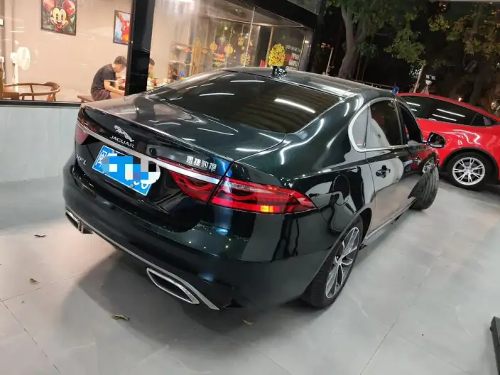 Jaguar XFL 2023 Model 2.0T P250 2WD Elite Sports Edition – фото 3