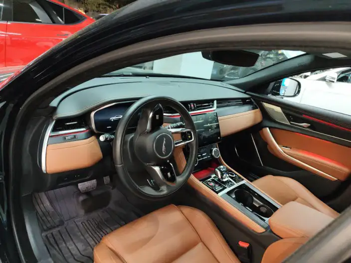 Jaguar XFL 2023 Model 2.0T P250 2WD Elite Sports Edition – фото 5