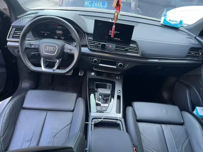 Audi Q5L 2024 Model 40TFSI Luxury Dynamic Model – фото 6