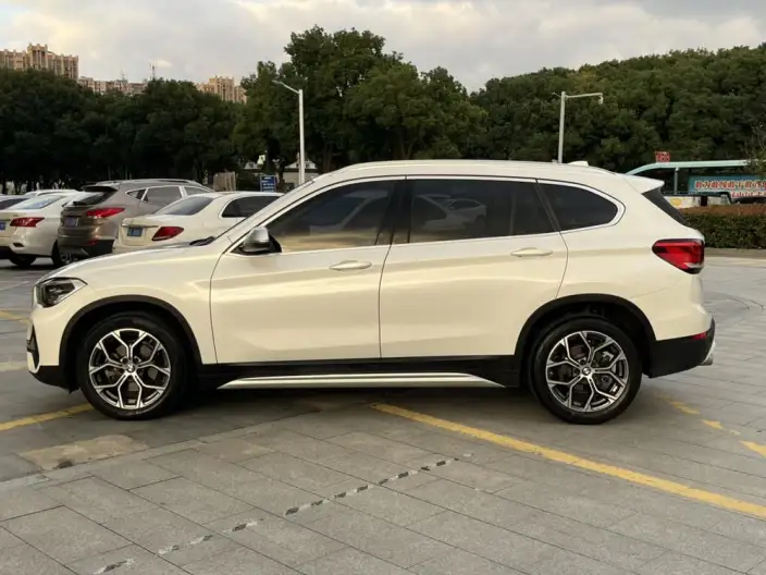 BMW X1 2021 Model Facelift sDrive20Li Exclusive Model