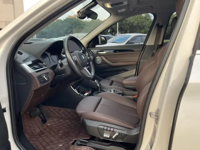 BMW X1 2021 Model Facelift sDrive20Li Exclusive Model – фото 8
