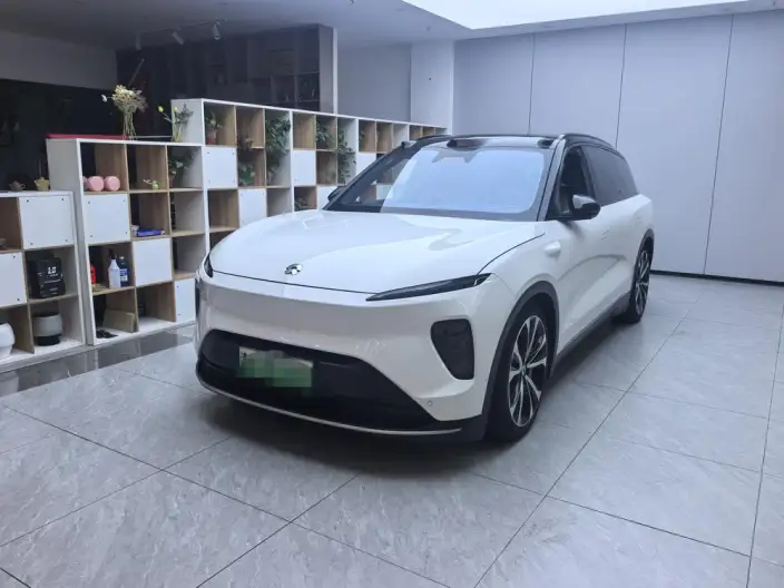NIO ES8 2023 Model 100kWh Signature Edition – фото 1