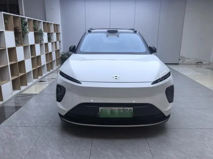 NIO ES8 2023 Model 100kWh Signature Edition – фото 2
