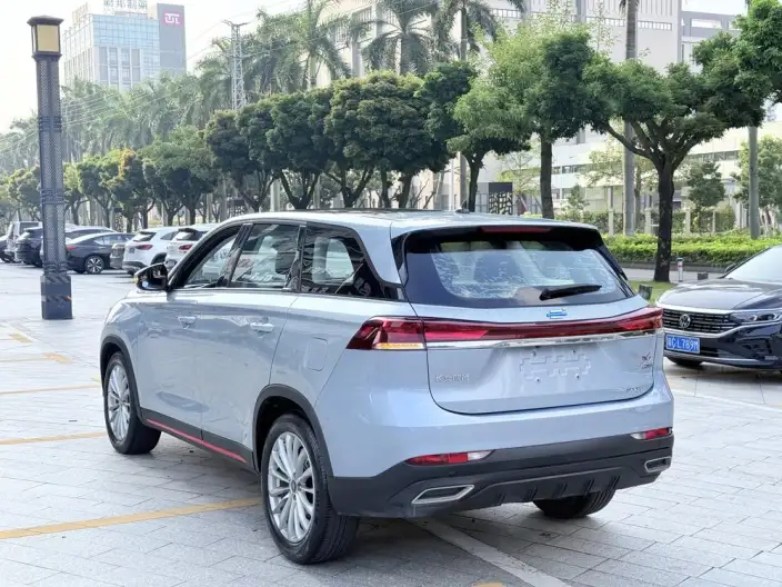 Changan Auchan X7 PLUS 2022 Model 1.5T Automatic Blue Whale Edition Noble Model – фото 4