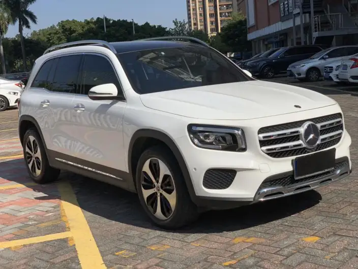 Mercedes-Benz GLB 2022 Model GLB 220 Fashion Model