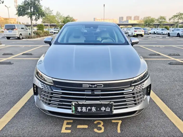 BYD Destroyer 05 2022 Model DM-i 55KM Noble Model