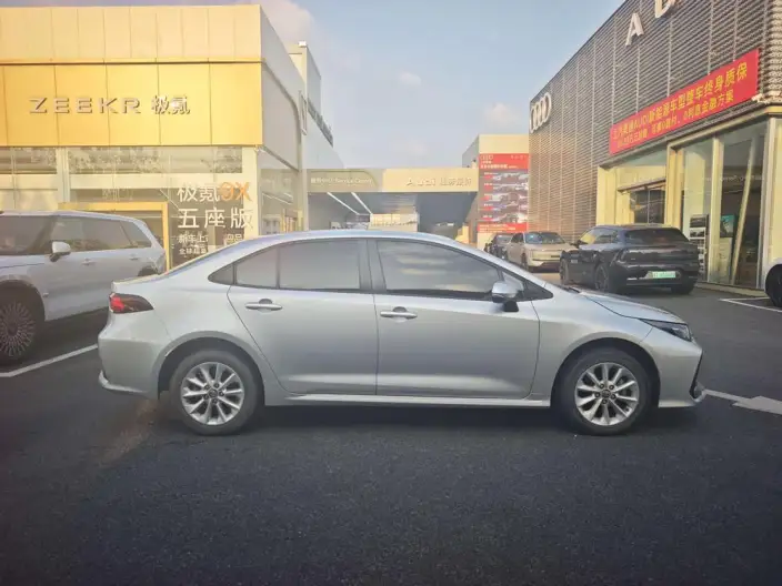 Toyota Corolla 2021 Model 1.2T S-CVT Elite PLUS Edition – фото 8