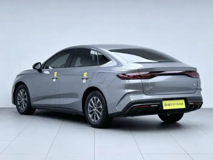 QinL DM 2024 Model DM-i 80KM Leading Model – фото 5