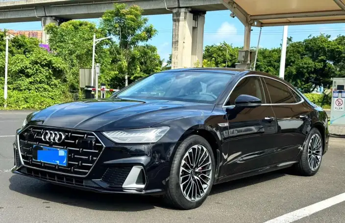 Audi A7 L 2024 Model 45 TFSI Luxury Model