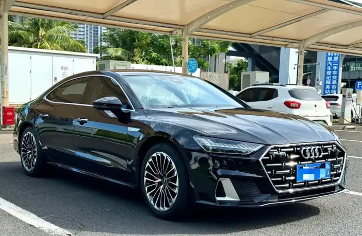 Audi A7 L 2024 Model 45 TFSI Luxury Model