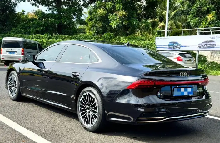 Audi A7 L 2024 Model 45 TFSI Luxury Model