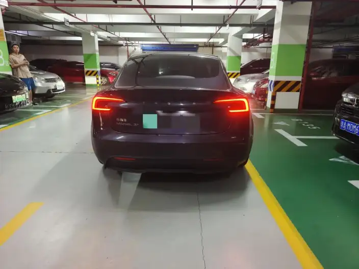 Model 3 2025 Model Long Battery Life Pro All-wheel drive version – фото 5