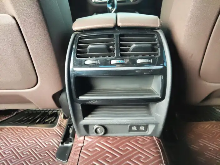 BMW 5 Series 2023 Model Facelift 530Li Leading Model M Sports Set – фото 9