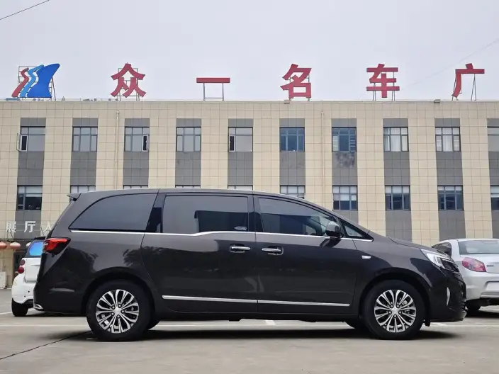 Buick GL8 2022 Model Business class 652T Noble Model – фото 7