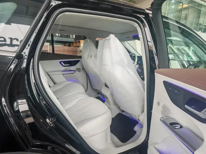 Mercedes-Benz EQE SUV 2026 Model EQE SUV 500 4MATIC Pioneer Edition – фото 9