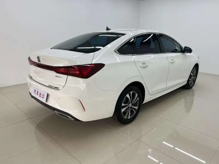 Changan Eado 2023 Model PLUS Changxiang Edition Blue whale NE 1.4T GDI DCT Noble Model – фото 6