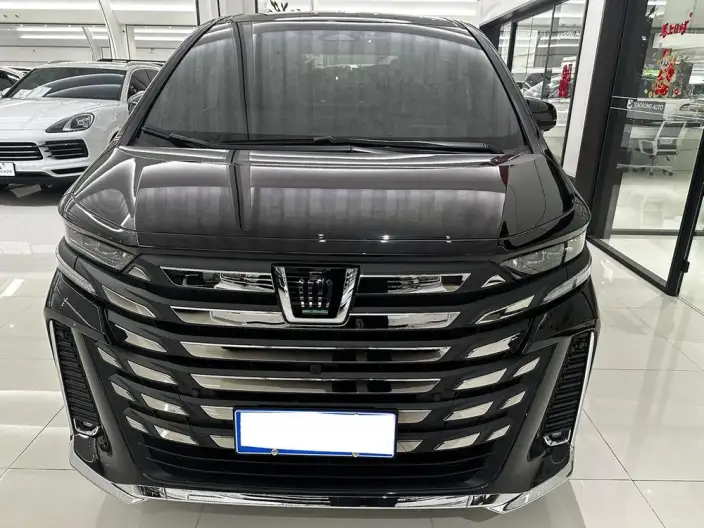 Vellfire 2024 Model 2.5T Automatic 4WD 7 seat Parallel Imported