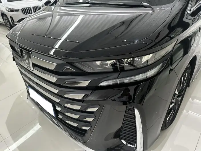 Vellfire 2024 Model 2.5T Automatic 4WD 7 seat Parallel Imported – фото 7