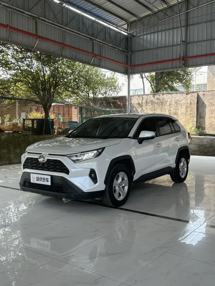Toyota RAV4 2024 Model 2.0L CVT 2WD Urban Edition