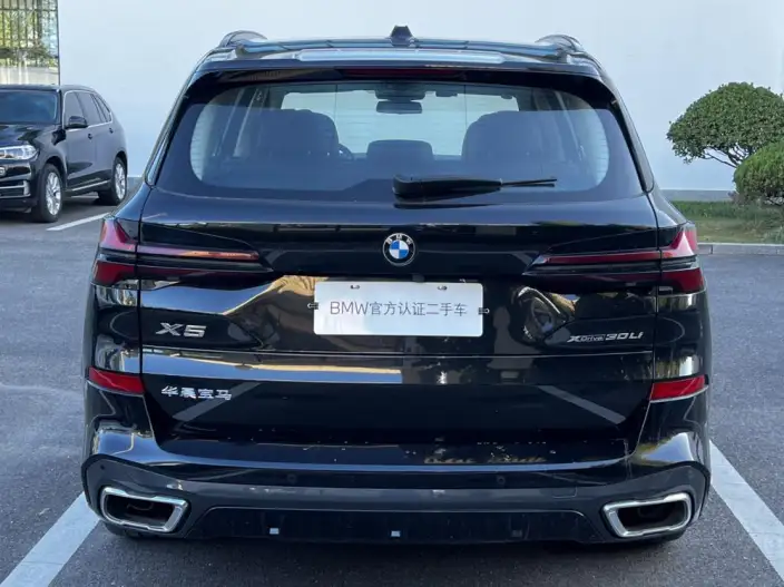 BMW X5 2025 Model xDrive30Li M Sports Night Set